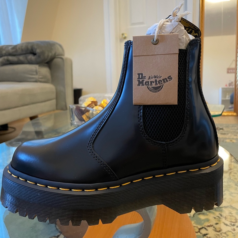 Original and brand new Dr. Martens PLATFORM boots. 2976 Quad Black